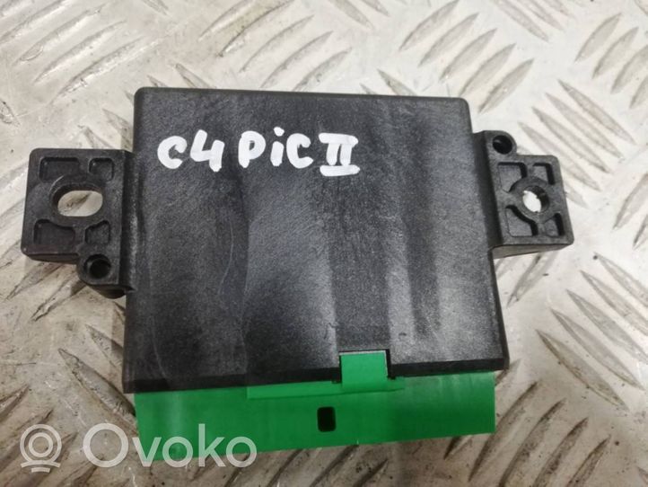 Citroen C4 Grand Picasso Pysäköintitutkan (PCD) ohjainlaite/moduuli 9800210480