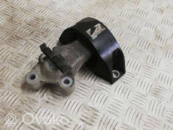 Renault Clio IV Supporto di montaggio del motore (usato) 112843505R