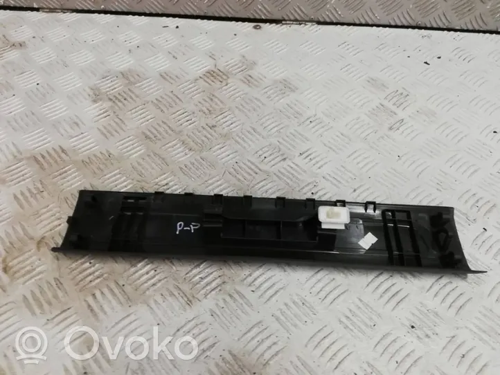 Citroen C4 II Picasso Priekinio slenksčio apdaila (vidinė) 9677703377