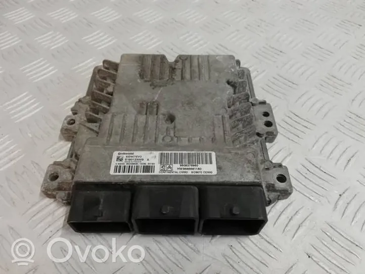 Citroen C4 II Picasso Variklio valdymo blokas 9808376980