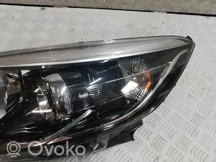 Renault Captur Lampy przednie / Komplet 260603859R