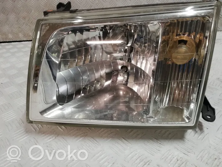 Toyota Land Cruiser (J100) Lampa przednia 