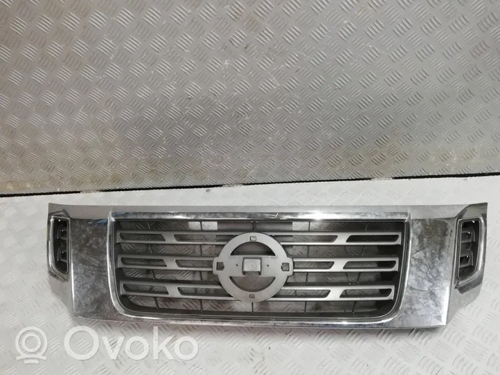 Nissan Navara D23 Etusäleikkö 623104kj1b