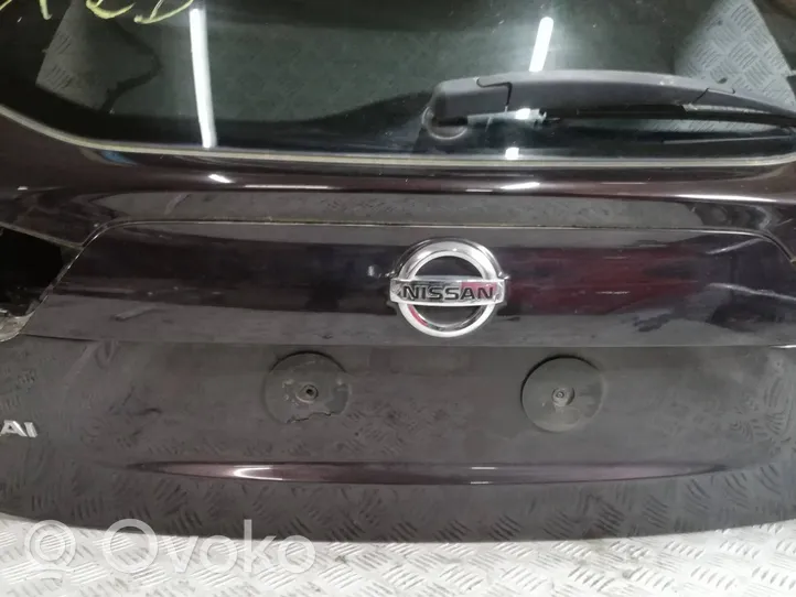 Nissan Qashqai Lava-auton perälauta 