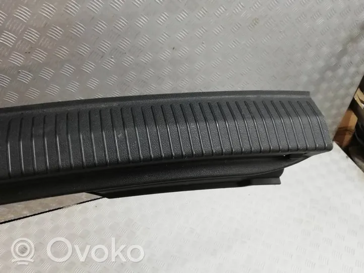 Volkswagen Golf Sportsvan Tailgate/boot lid lock trim 510863459