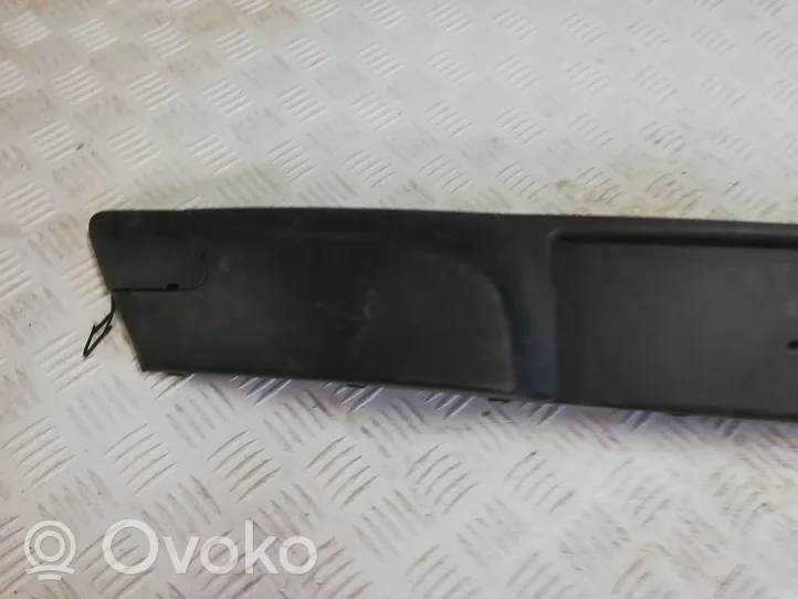 Opel Corsa D Etupuskurin jakajan koristelista 13286039