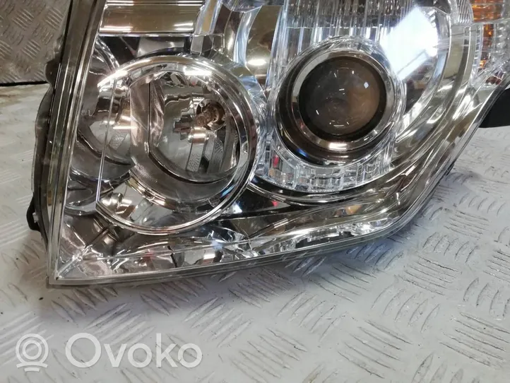 Mitsubishi Pajero Phare frontale 10087873