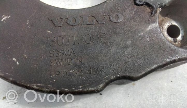 Volvo XC90 Podpora / Wspornik przedniego mechanizmu różnicowego osi tylnej 30713096