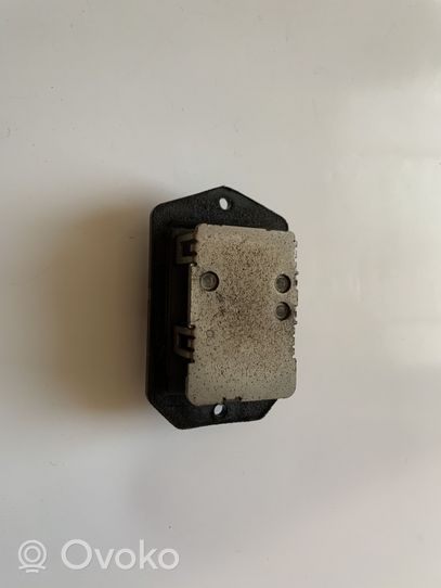 Toyota Echo Heater blower motor/fan resistor PFZ10