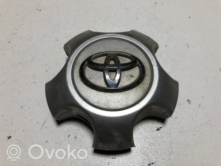 Toyota RAV 4 (XA30) Не заводская крышка (крышки) от центрального отверстия колеса 
