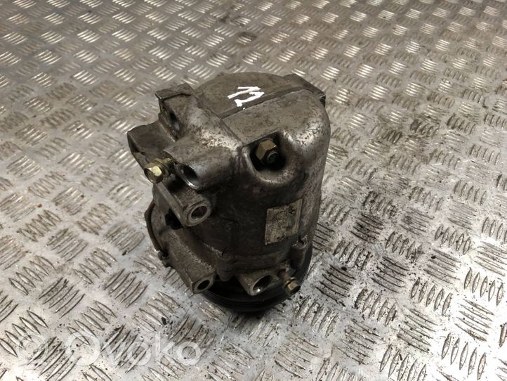 Subaru Impreza II Compresseur de climatisation 73111FE021