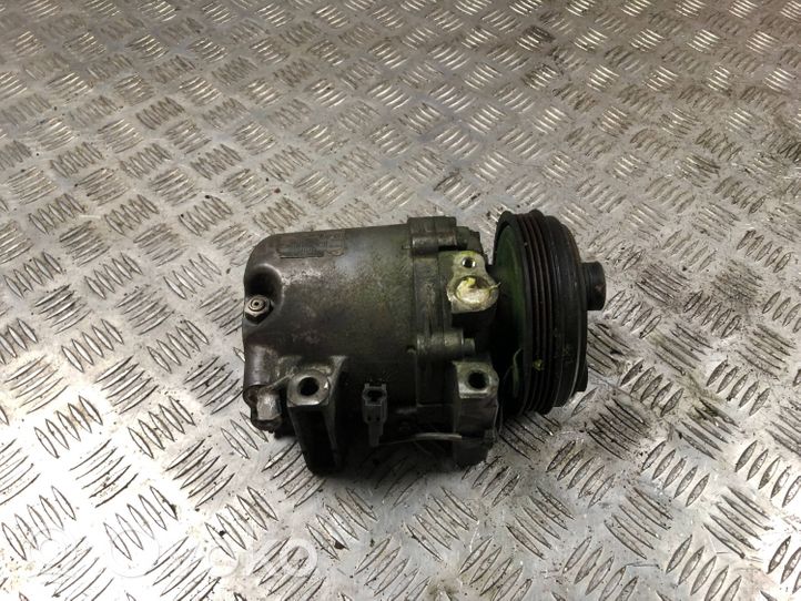 Subaru Impreza II Ilmastointilaitteen kompressorin pumppu (A/C) 73111FE040