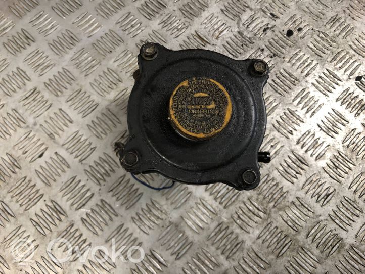 Subaru Forester SF Pompe de direction assistée 