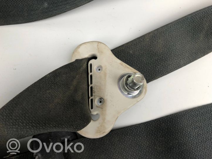 Subaru Forester SK Ceinture de sécurité avant R075101R