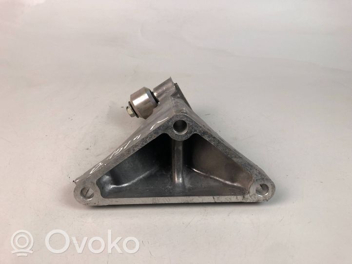 Subaru Outback (BS) Support, suspension du moteur 