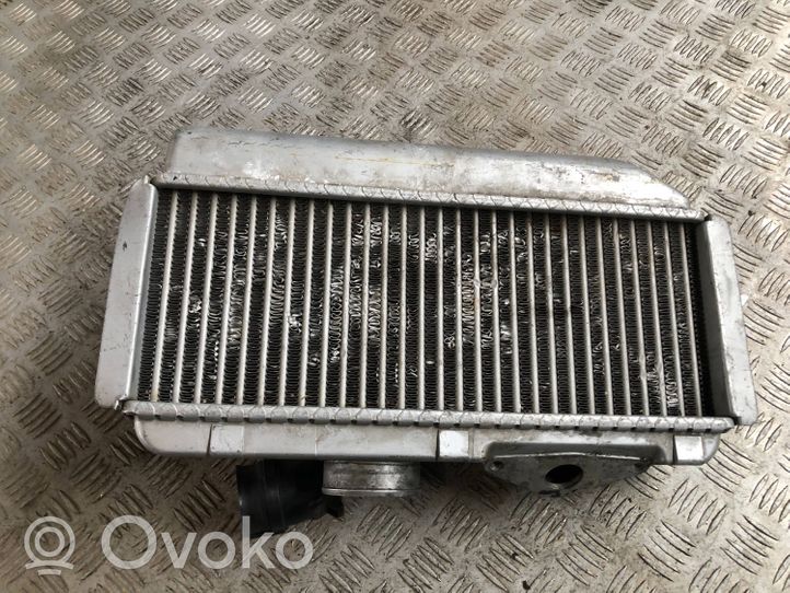 Subaru Impreza II Chłodnica powietrza doładowującego / Intercooler 