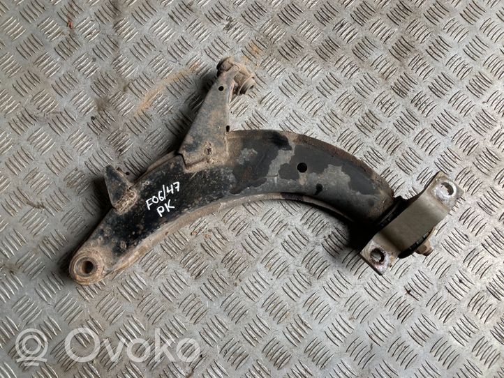 Subaru Forester SG Fourchette, bras de suspension inférieur avant 