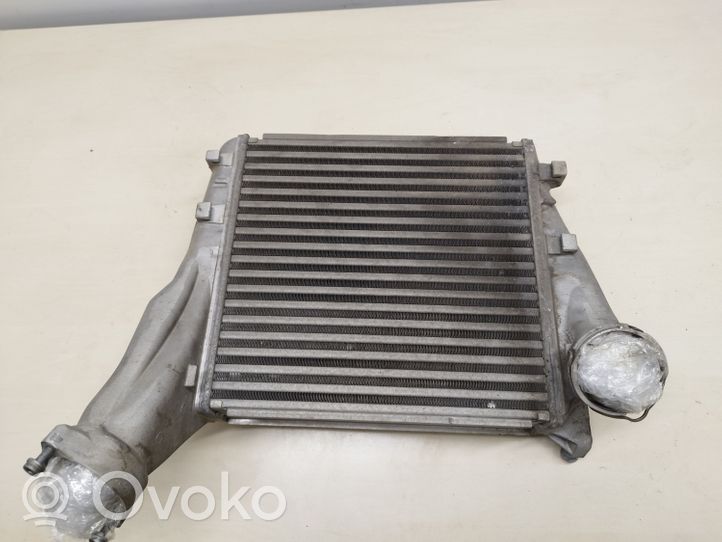 Porsche Cayenne (92A) Chłodnica powietrza doładowującego / Intercooler 7L5145804D