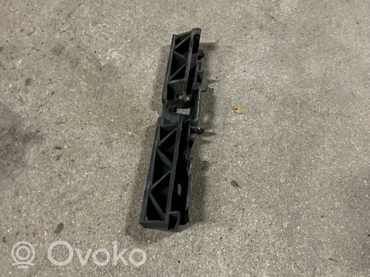 Audi A6 C7 Support de montage de pare-chocs avant 4G0853921