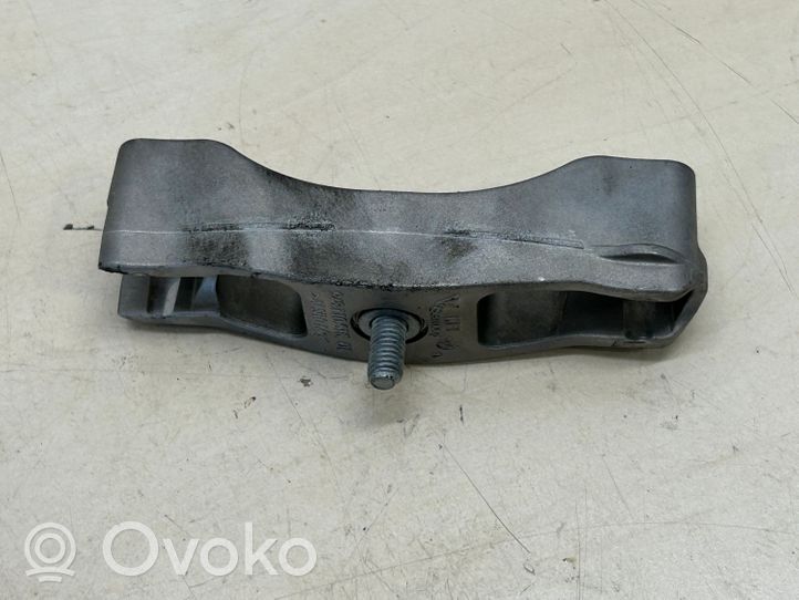 Porsche Cayenne (92A) Morsetto iniettore carburante 94811051501