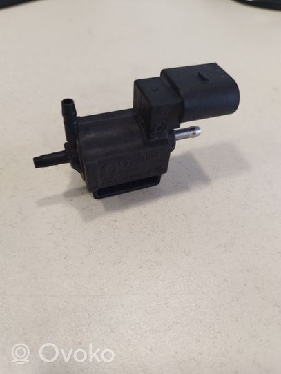 Audi A8 S8 D4 4H Turbo solenoid valve 06H906283B