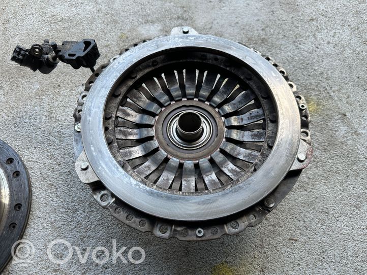 Volkswagen Touareg II Clutch set kit 06E105269C