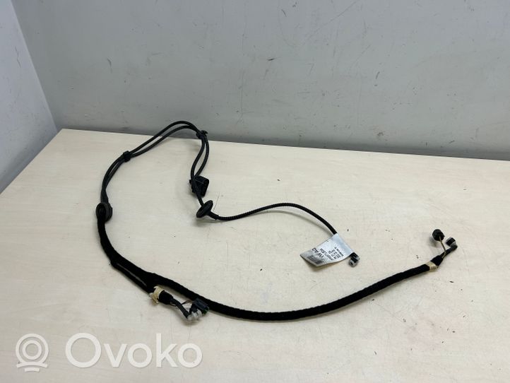 Porsche Cayenne (92A) Tubo flessibile per liquido lavavetri del parabrezza 7P5971204