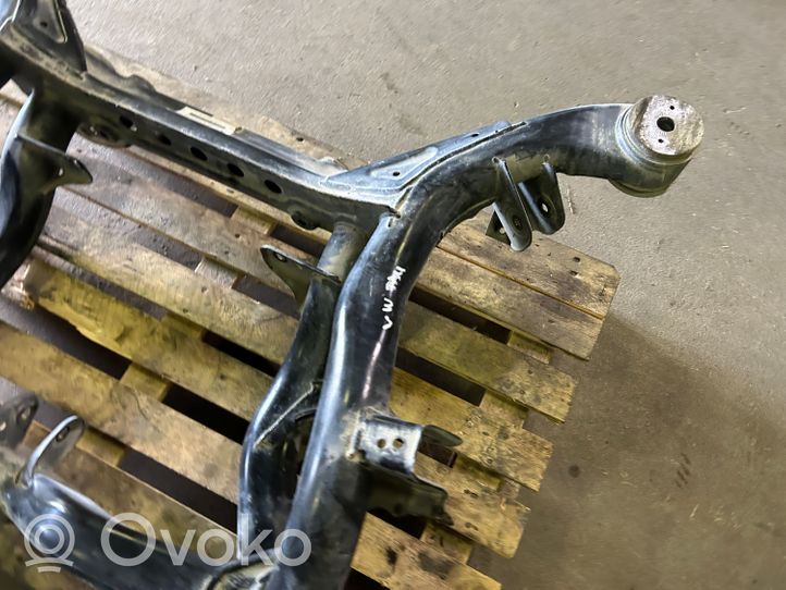 Volkswagen Touareg II Rear subframe 7P0500041