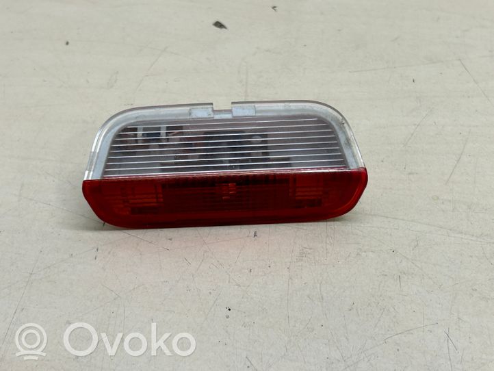 Porsche Cayenne (92A) Luce interna bagagliaio/portabagagli 1K0947411C