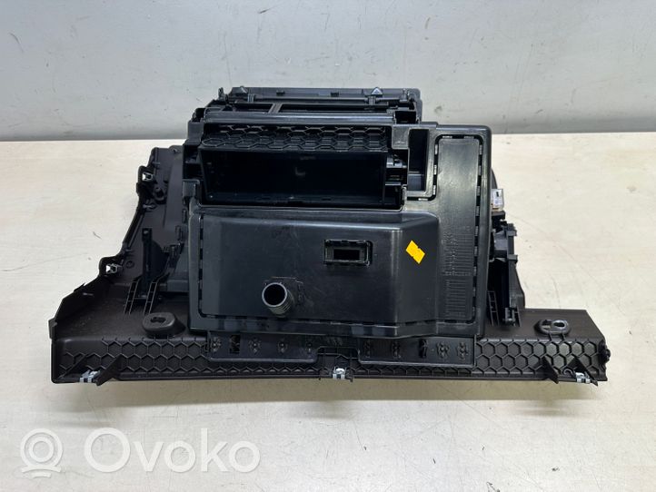 Volkswagen Touareg II Ammortizzatore del vano portaoggetti 7P1857097