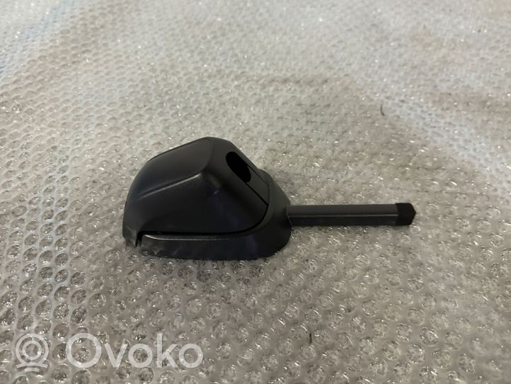 Volkswagen Touareg II Coque de rétroviseur 7P6857593A