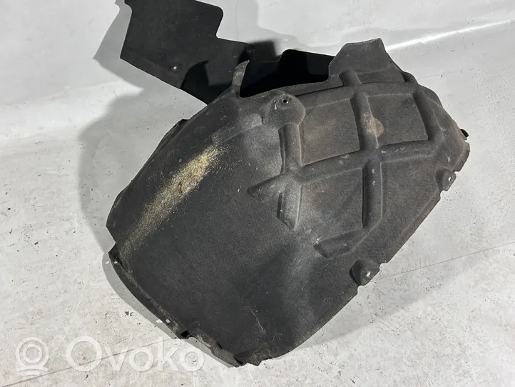 Volkswagen Touareg II Pare-boue passage de roue avant 7P6805978