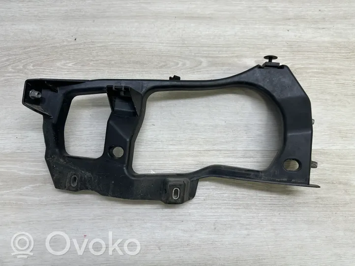 Volkswagen Touareg II Headlight/headlamp mounting bracket 7P6806509