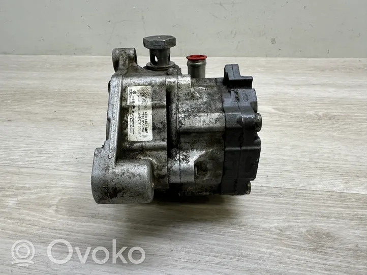 Audi A8 S8 D3 4E Vairo stiprintuvo siurblys 4E0145156F