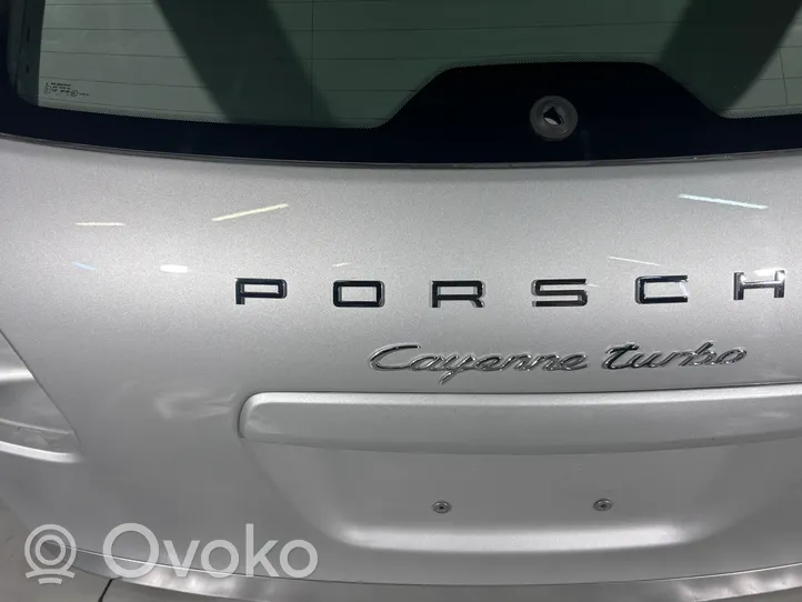 Porsche Cayenne (92A) Couvercle de coffre 95851201105