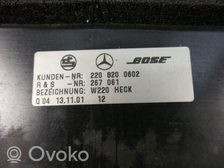 Mercedes-Benz S W220 Subwoofer-bassokaiutin 2208200602