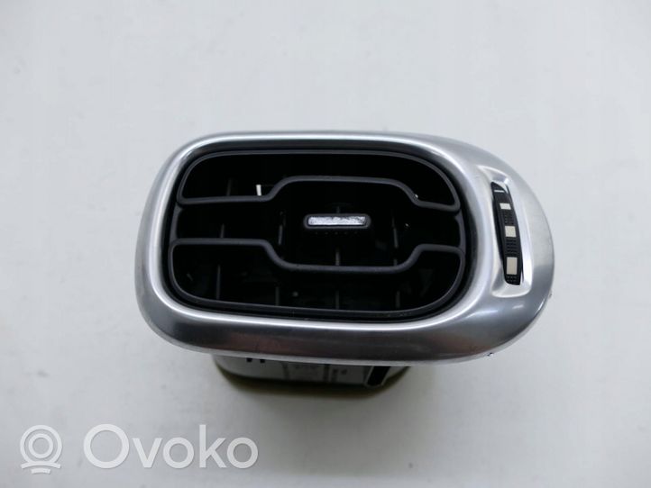 Citroen C3 Picasso Boczna kratka nawiewu deski rozdzielczej 9682570377