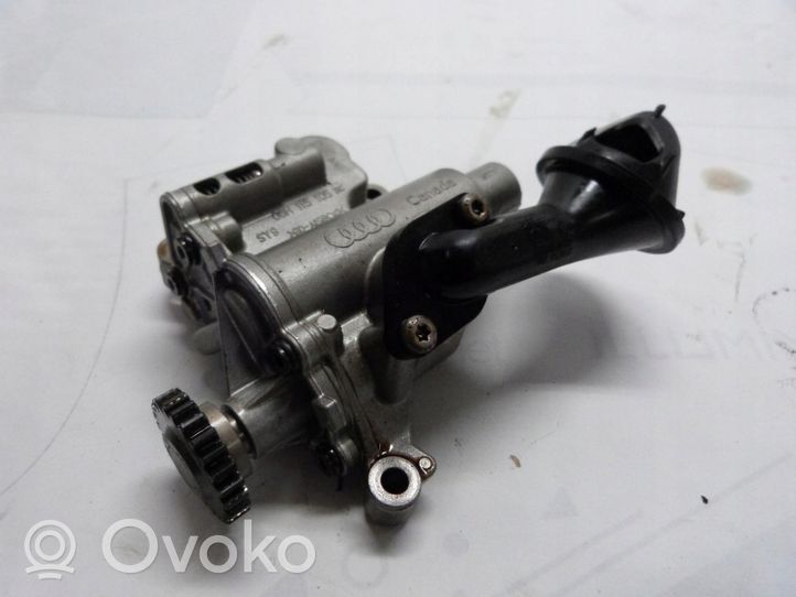 Volkswagen Jetta VI Oil pump 06H115105