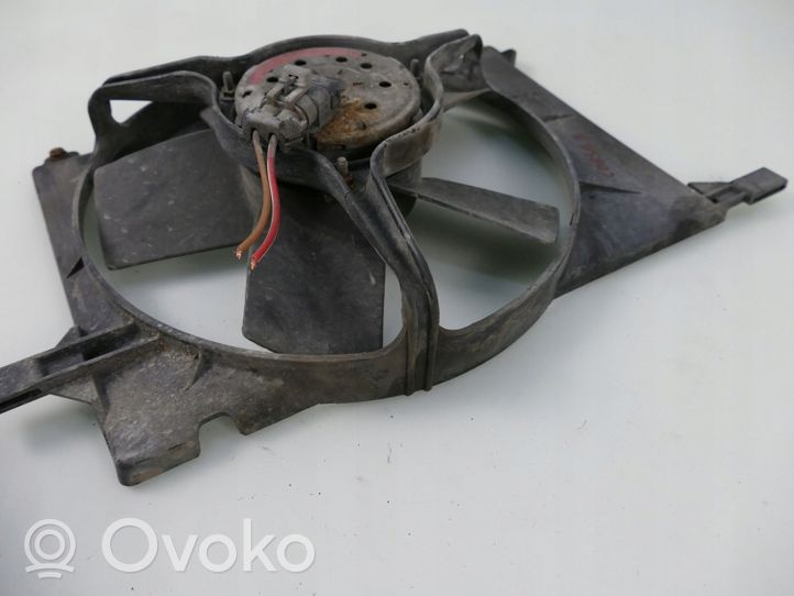 Opel Corsa B Ventilateur de refroidissement de radiateur électrique 90572574