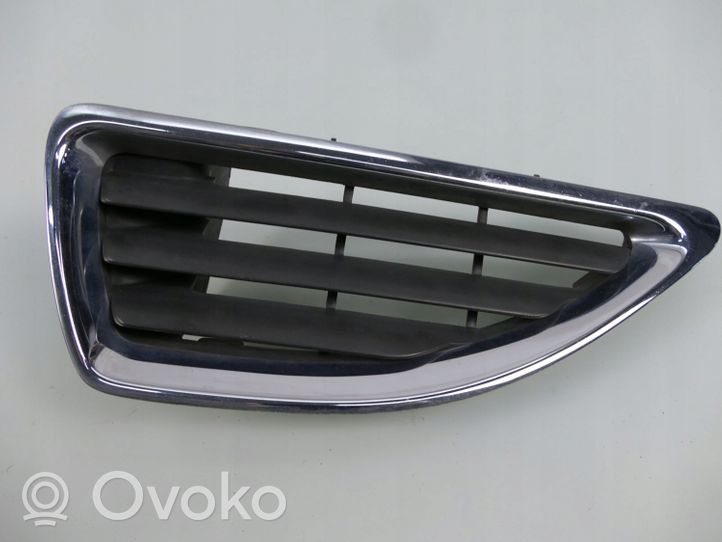 Renault Megane I Передняя решётка 7700428963