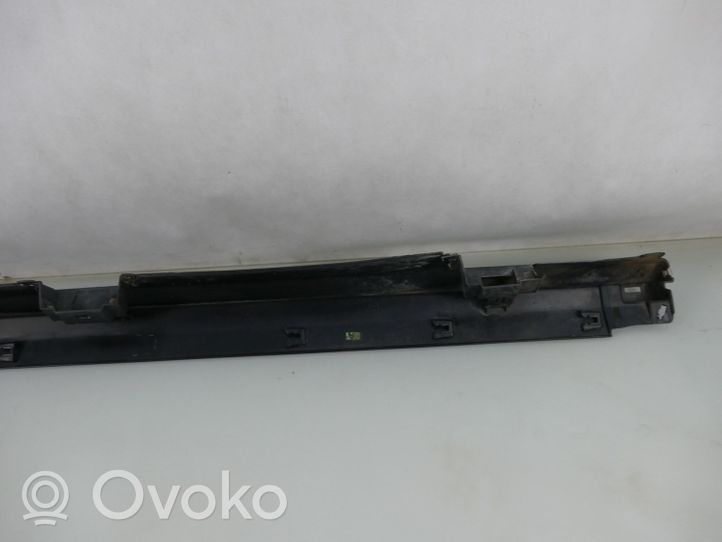 Honda CR-V Side skirt front trim 71800T0GA