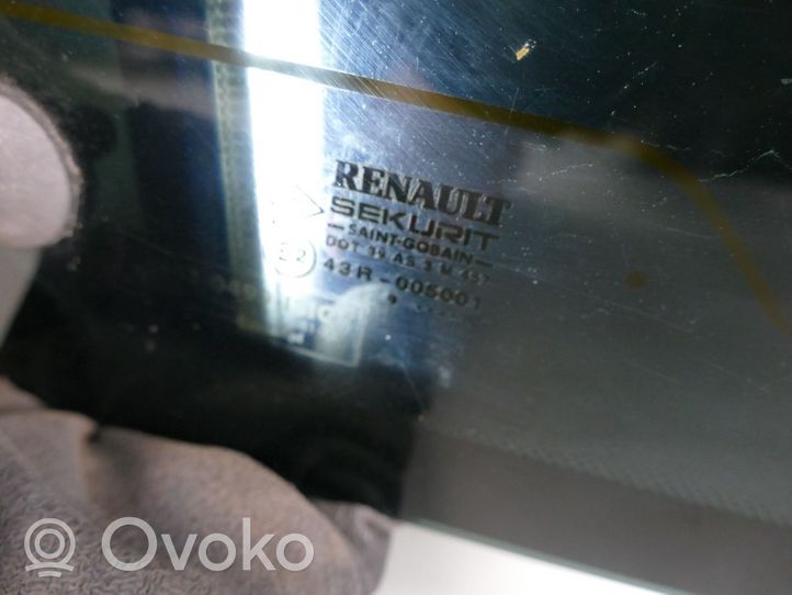 Renault Laguna I Rear windscreen/windshield window 