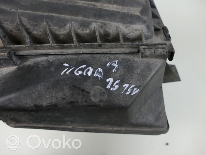 Opel Tigra A Boîtier de filtre à air 90470240