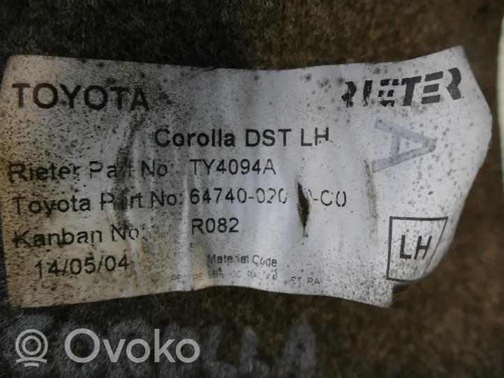 Toyota Corolla E120 E130 Revestimiento lateral del maletero/compartimento de carga 64740-02070