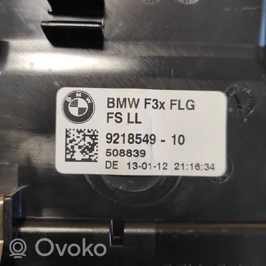 BMW 3 F30 F35 F31 Kojelaudan keskiosan tuuletussuuttimen ritilä 9218552