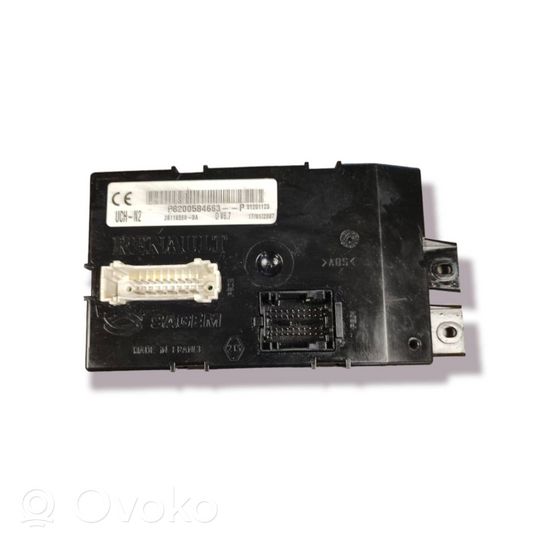 Renault Trafic II (X83) Module confort P8200584663