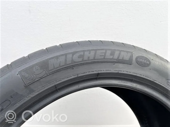 Porsche Macan R20 summer tire 