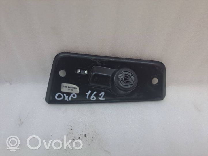 Volkswagen Transporter - Caravelle T5 Front door lock 7H0843640E