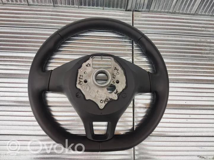 Volkswagen Touran III Steering wheel 5TA419091