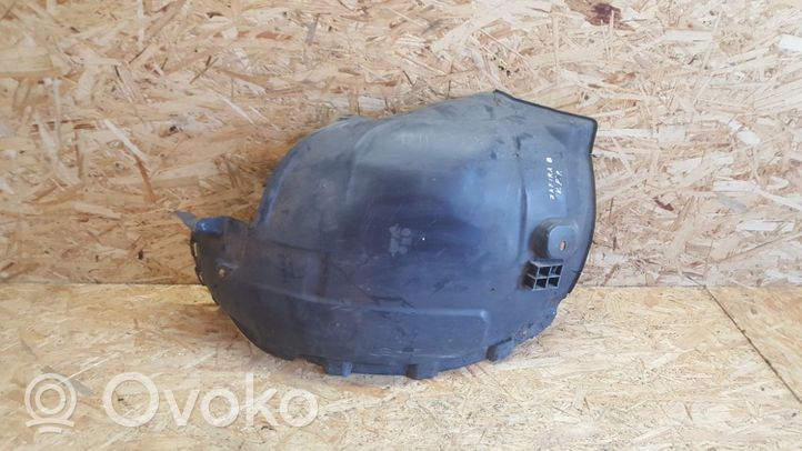 Opel Zafira B Garniture pour voûte de roue avant 13129624